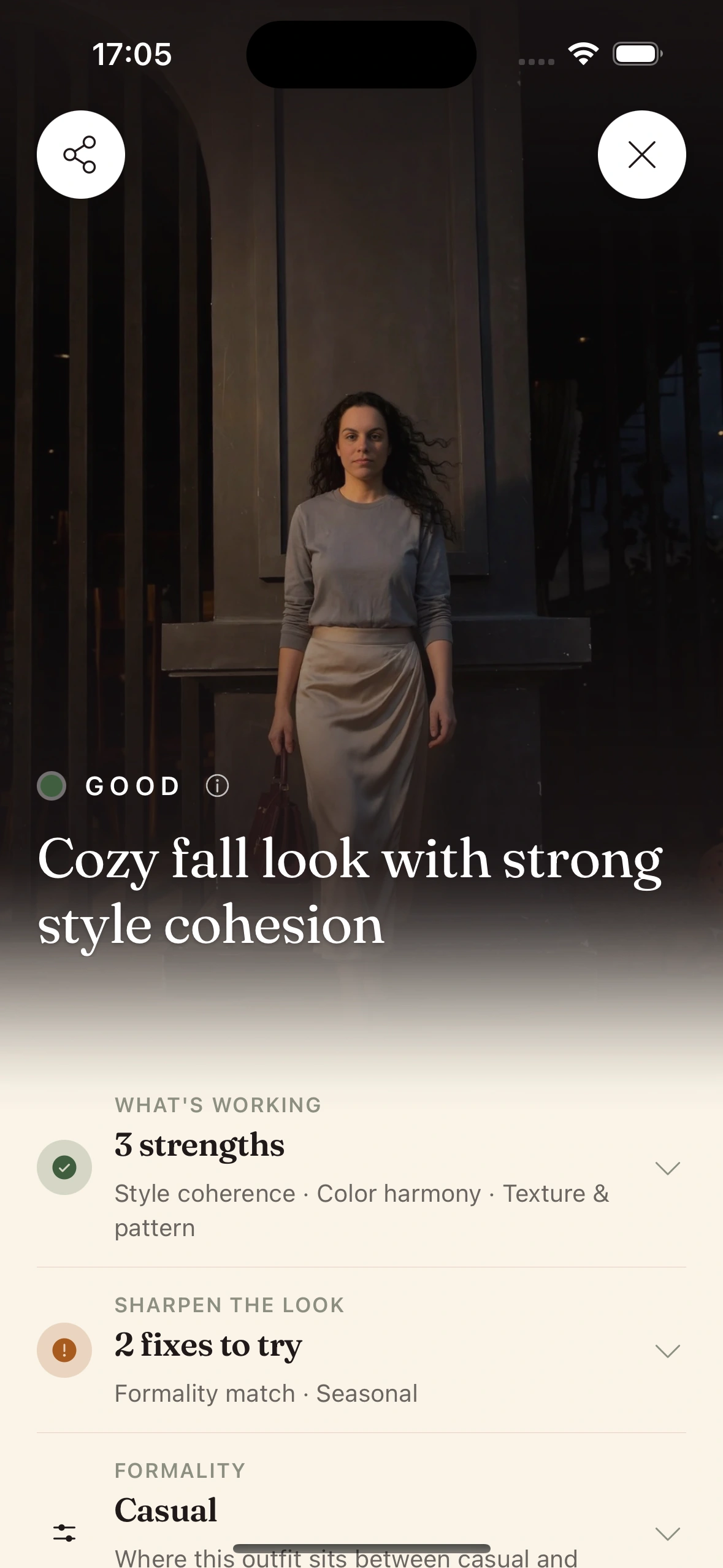 Clottr explaining an outfit score with a concrete, actionable fix on the canvas
