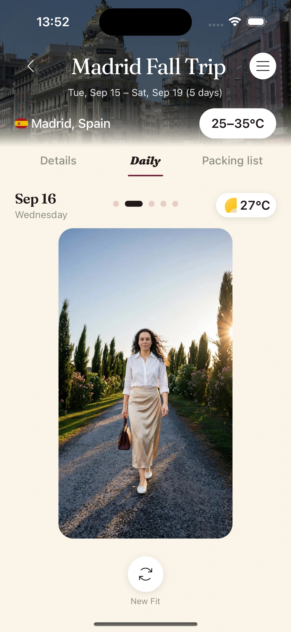 A multi-day trip with weather forecasts and outfit recommendations per day